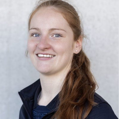 Dr. Eline Demeer